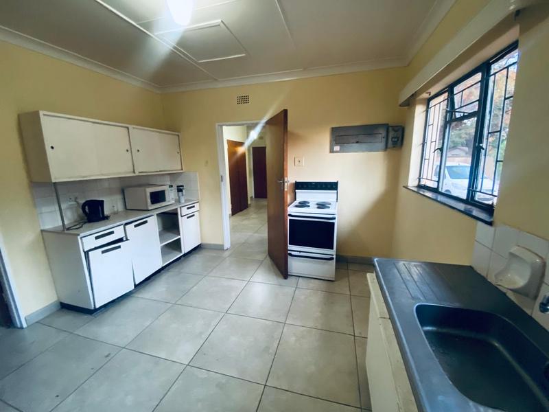 To Let 5 Bedroom Property for Rent in Kathu Northern Cape